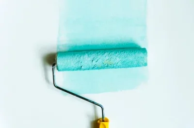 Peinture intérieure au Poët — murs, plafonds et boiseries